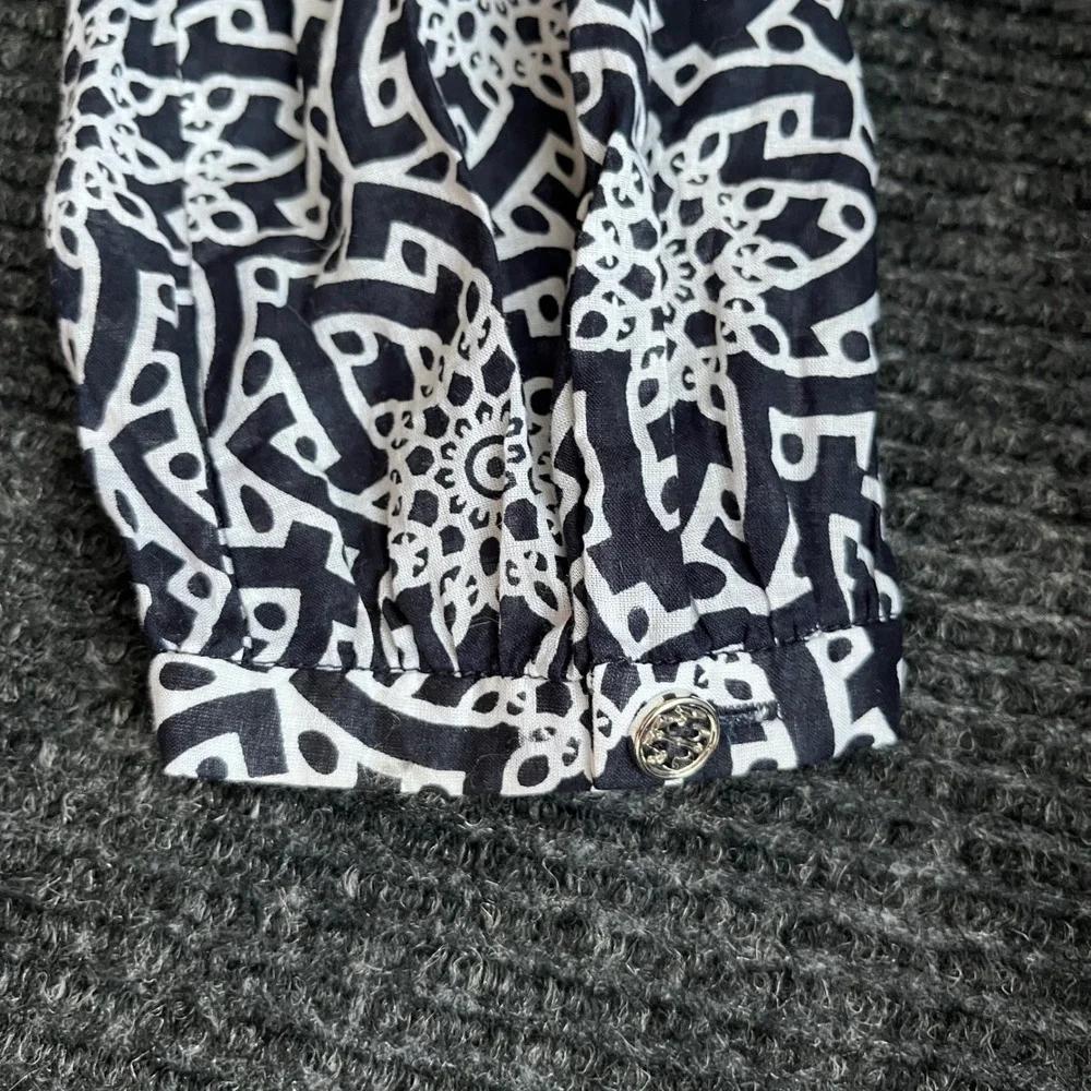 Tory Burch Tunic Top Womens 8 Navy Blue White Medallion Lace V-Neck Tassel Boho
